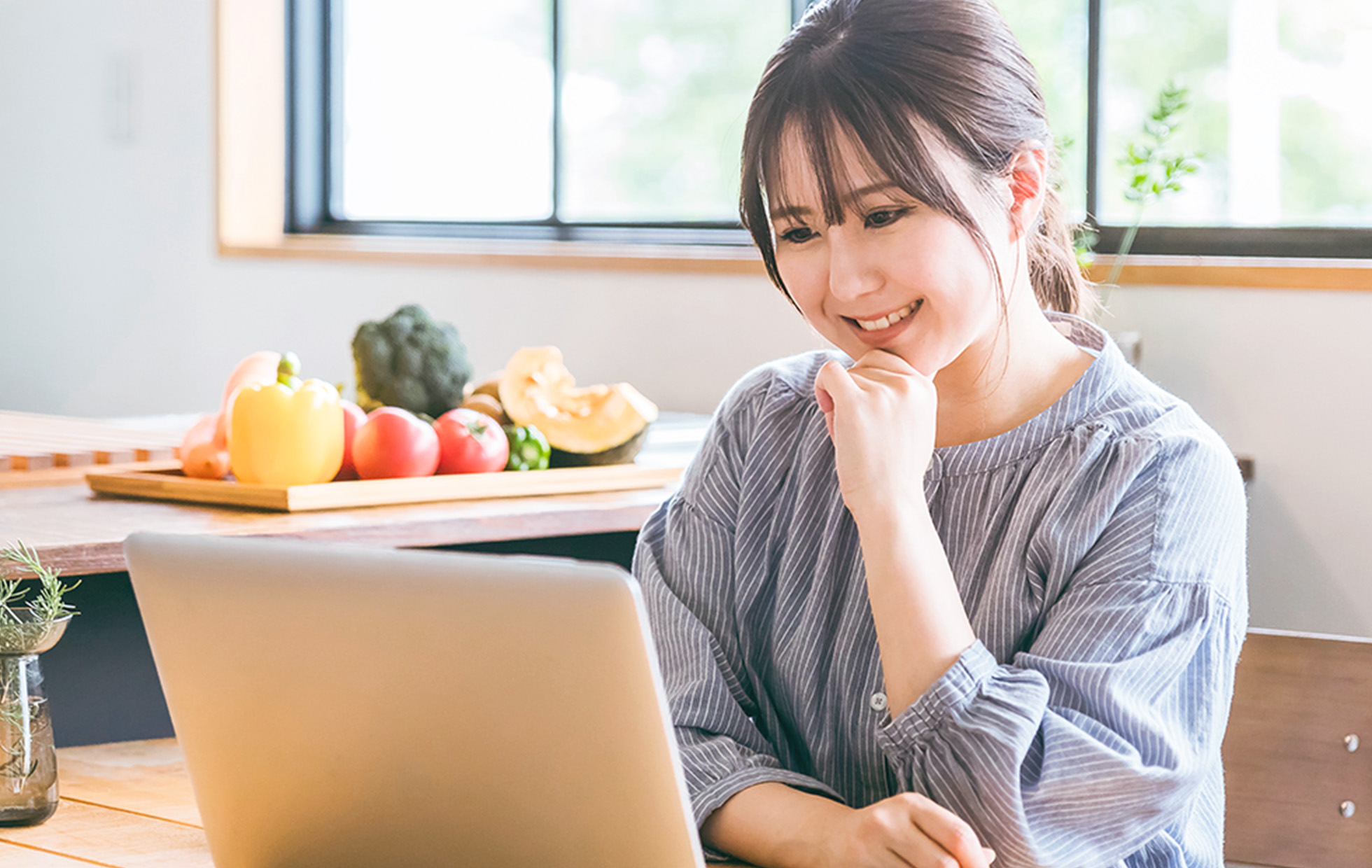 サムネイルで興味を惹く動画に